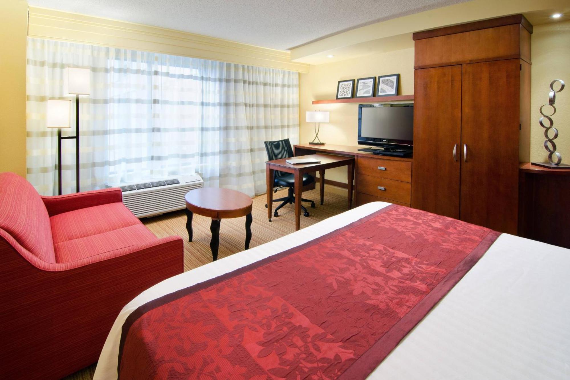 Hotel Courtyard By Marriott Birmingham Downtown At Uab Esterno foto