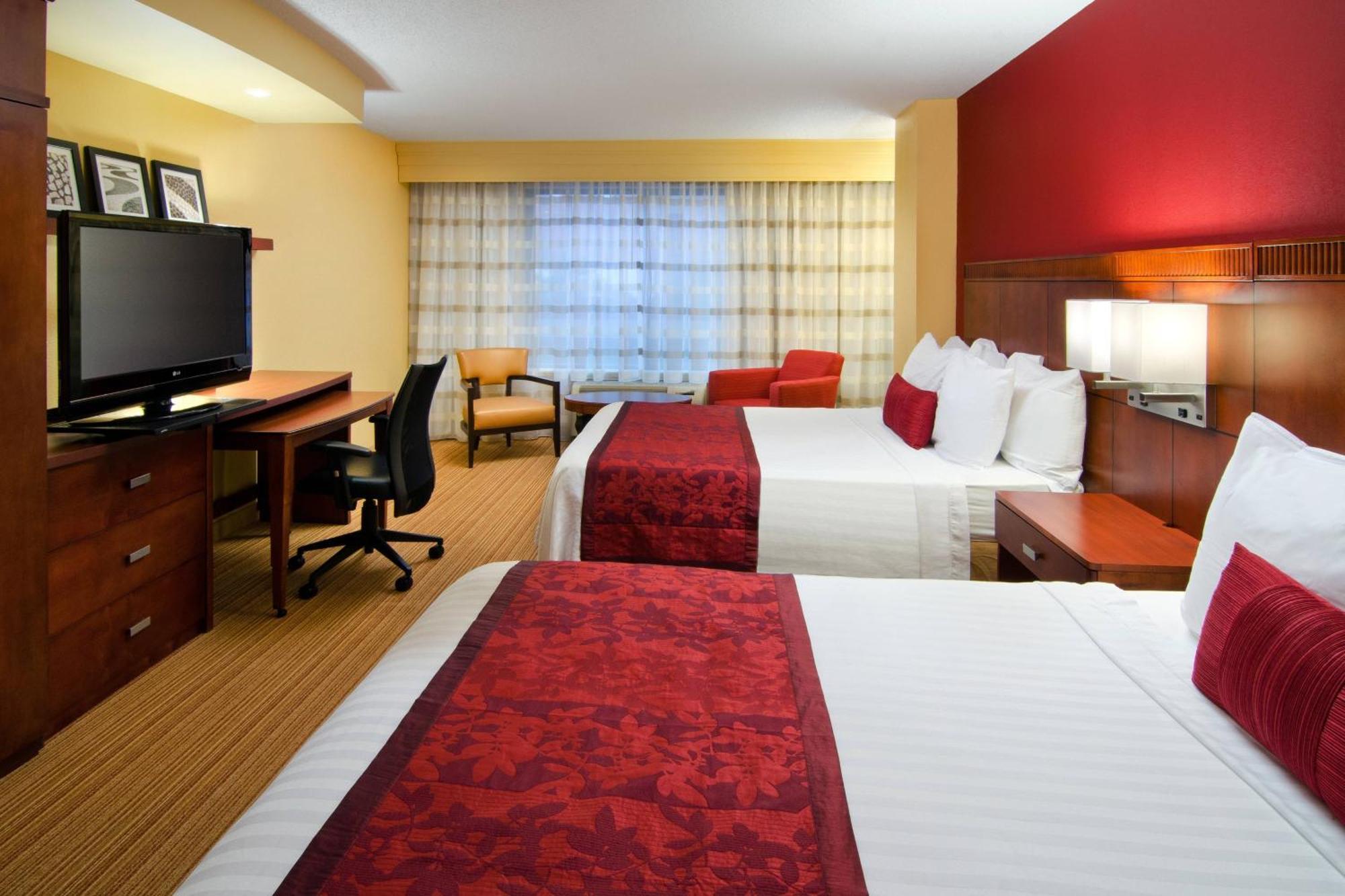 Hotel Courtyard By Marriott Birmingham Downtown At Uab Esterno foto