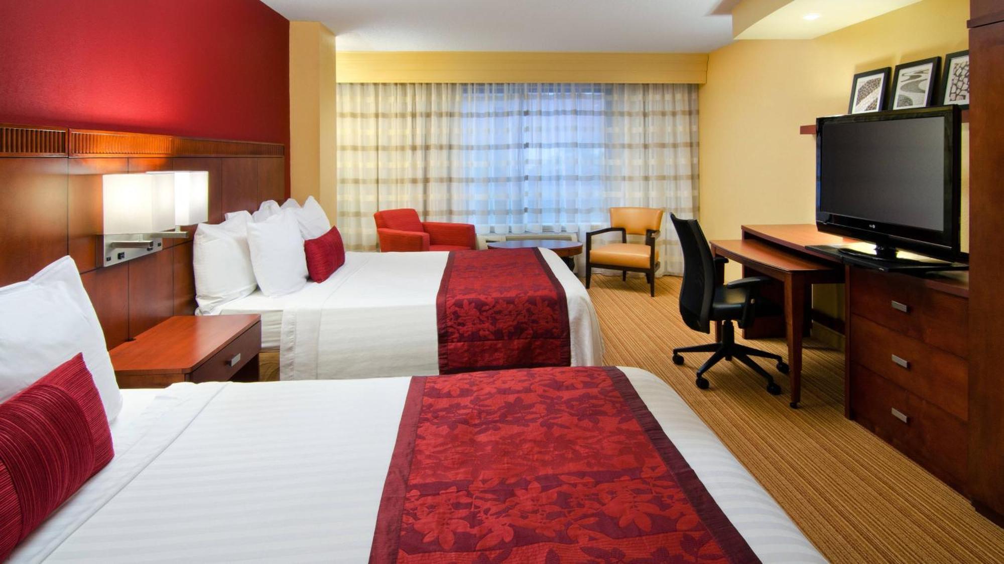 Hotel Courtyard By Marriott Birmingham Downtown At Uab Esterno foto